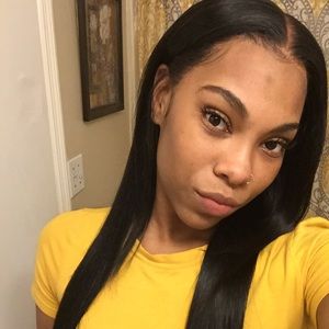 Meet your Posher, Kyla